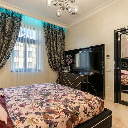 Luxury Eroilor Lägenhet