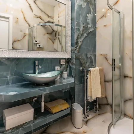 Lägenhet Luxury Eroilor